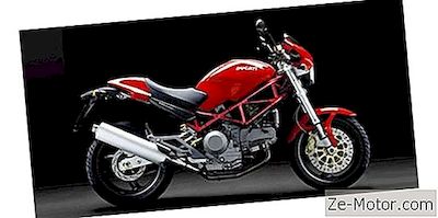 2005 Ducati Monster 1000S
