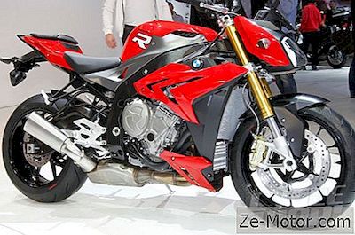 2014 Bmw S1000R - First Look