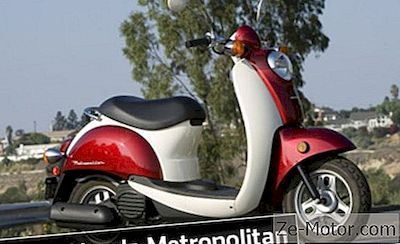 Fabulous Fifties: 2009 Honda Metropolitan