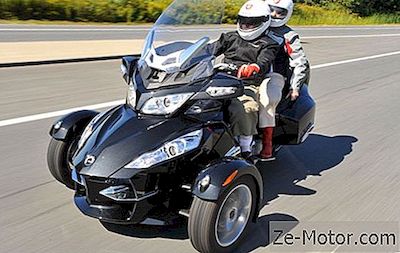 Primo Giro: 2010 Can-Am Spyder Rt-S