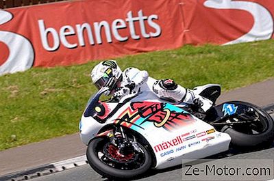 Iomtt: Ses Tt Zero Electric Motocicleta Race Raport